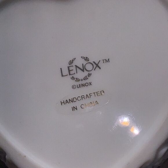 Vintage Lenox Vanity Heart Shaped Trinket Box~Rose Keepsake Jewelry Box - Picture 5 of 5